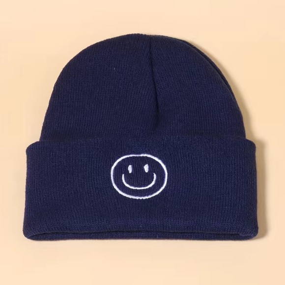 Smiley face beanies - Picture 2 of 6
